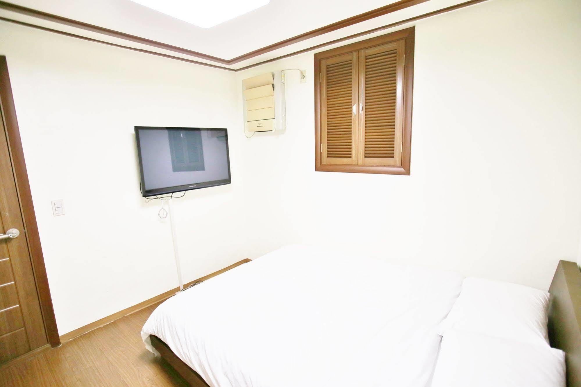 Sinchon Sisters Hostel Soul Exteriér fotografie