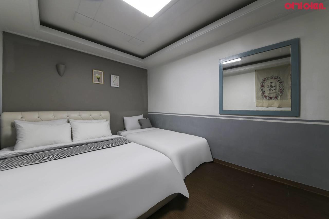 Sinchon Sisters Hostel Soul Exteriér fotografie
