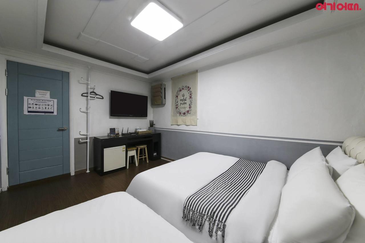 Sinchon Sisters Hostel Soul Exteriér fotografie